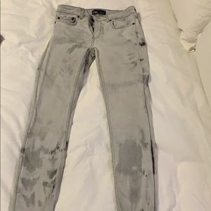 Zara jeans
